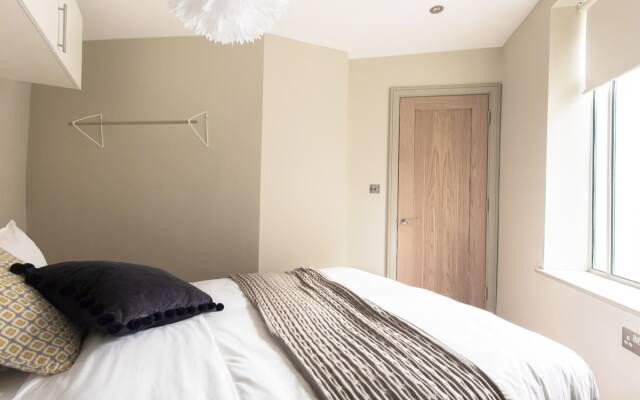 The New Bond Street Loft - Modern 1bdr City Centre Apartment