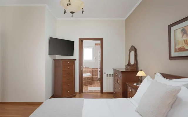 Ema's Guest House