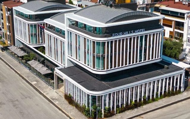 Four Hills Hotel
