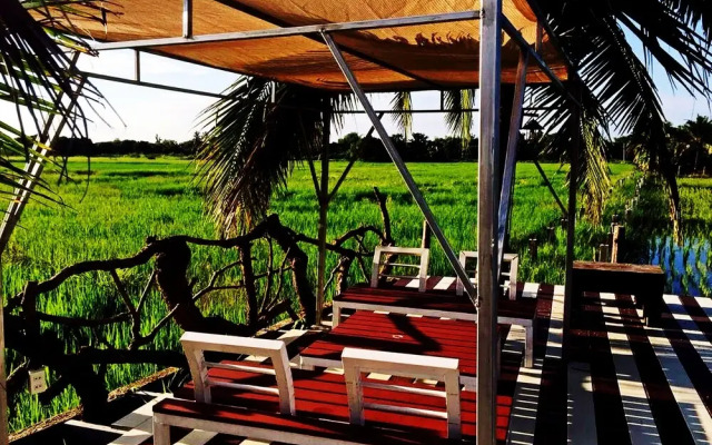 Naihuar Resort