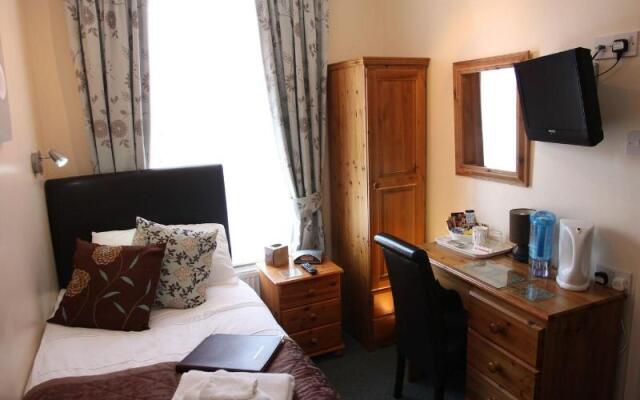 The Pebbles - B&B