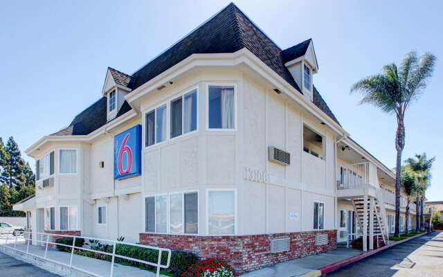 Motel 6 Westminster, CA - North