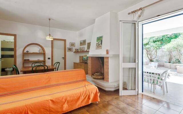 Homely Holiday Home in Otranto near Sea