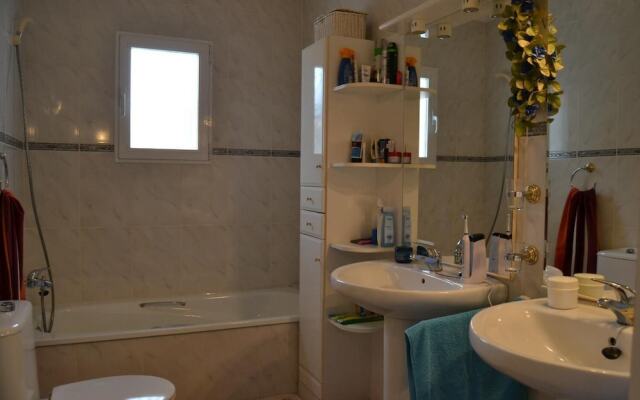 Chalet Blanca