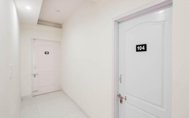 OYO 79109 Hotel Bliss