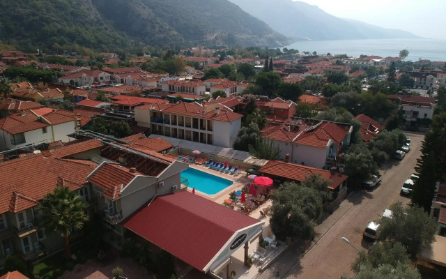 Taner Otel
