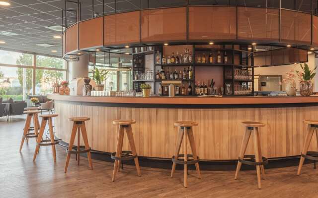 Holiday Inn - the niu, Tab Dusseldorf Main Station by IHG