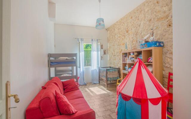 Cozy Bergerac Haven w/ Pool