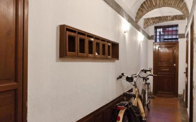 Domus31 - Luxury House in Trastevere