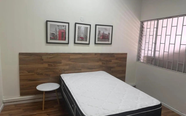 Coffee & Peace Hostel - Adults Only