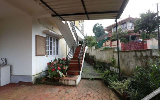 Range View Homestay by OYO rooms