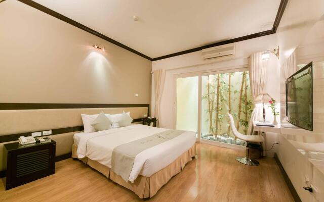 Hoabinh Palace Hotel