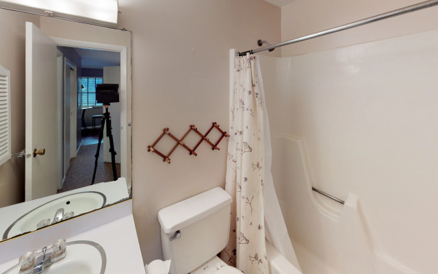 Silver Spring Chalet