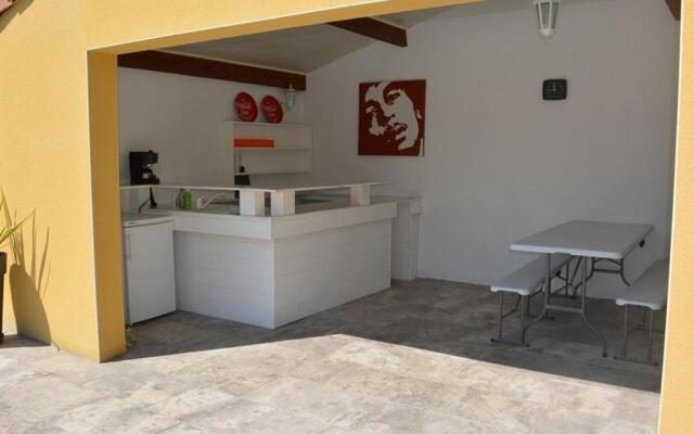 Maison Saint-Maurice-d'Ardèche, 6 pièces, 8 personnes - FR-1-382-62