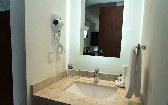Lithio Hotel