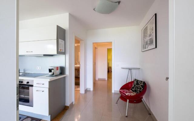 Lakeside Apartments - Adults Only