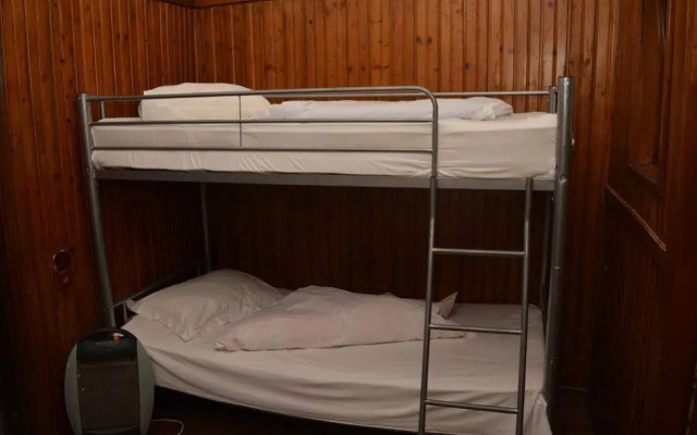 Cornul Vanatorului Bungalows