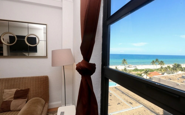 786 Partial Ocean Hollywood Beach