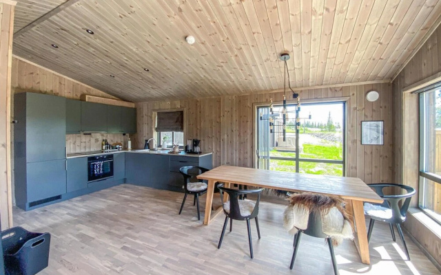 Awesome Home in Svingvoll With Wifi and 3 Bedrooms