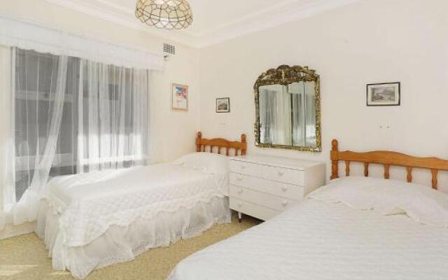 Toowoon Bay Beachside Unit, Unit 4