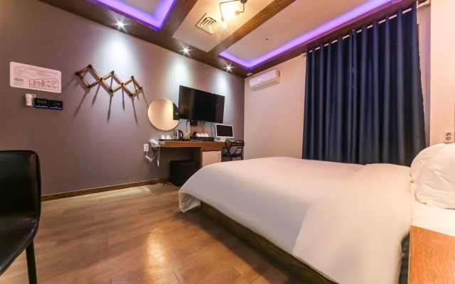 Eumseong Rich Self Check-in Motel