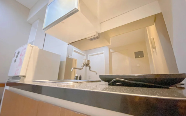 Modern 2Br Apartment Without Living Room At Parahyangan Residence