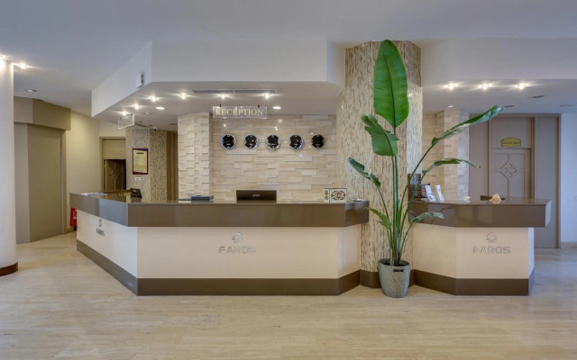 Faros Premium Beach Hotel