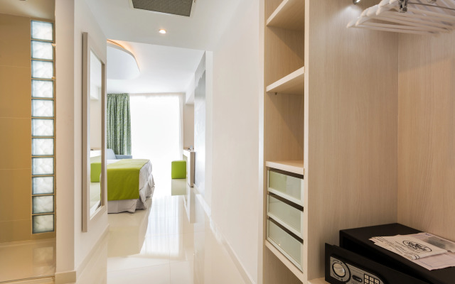 Sirenis Hotel Tres Carabelas & SPA
