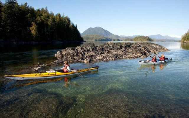 Tofino Paddlers Inn