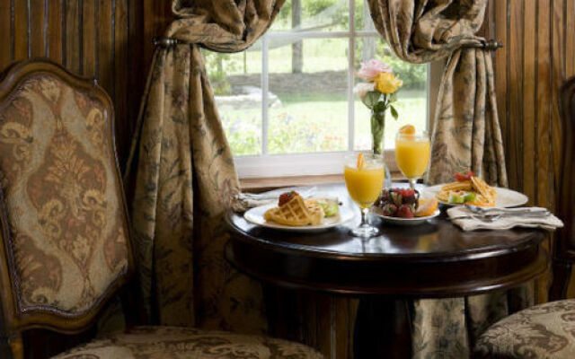 Mt. Gainor Inn