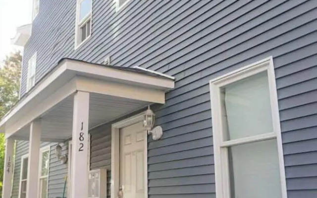 184 Heath St