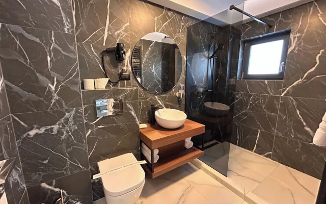 MONARC Boutique ApartHotel SELF CHECK-IN