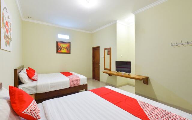 OYO 594 Joglo Manggisan Syariah