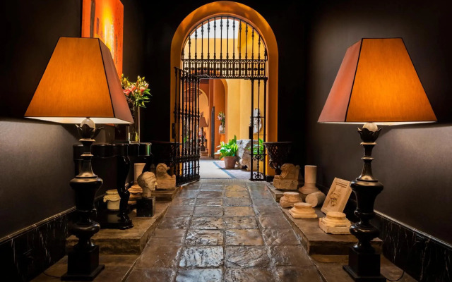 Hotel Boutique Casa del Poeta Sevilla