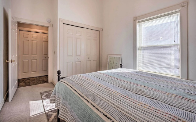 Charming Dtwn Holland Escape: Above Crust 54!