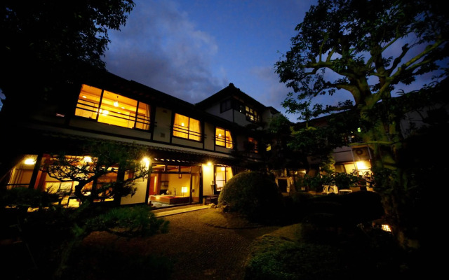 Ryokan Wataya