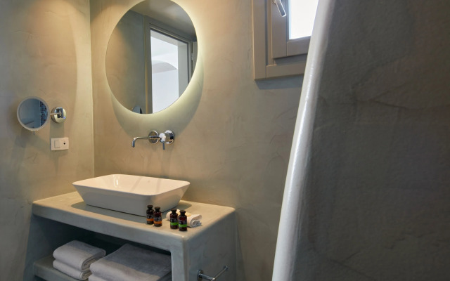 Mountain and Sea Suites