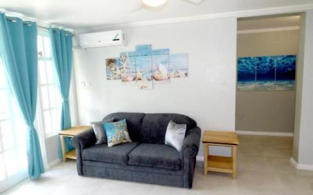 Beach One Bedroom Suite A22