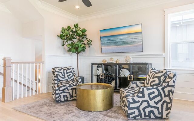 The Sleeping Queens at Prominence 30A