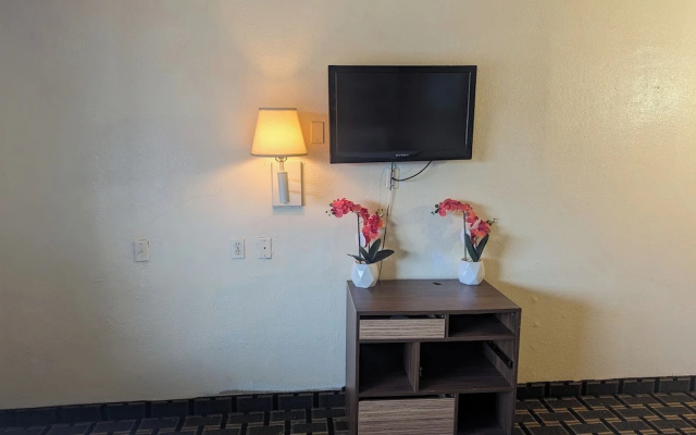 Southern Comfort Hotel