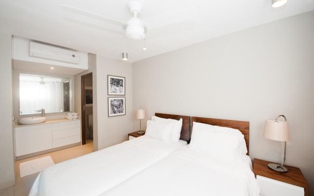 Element Bay Luxury Beach Apartments