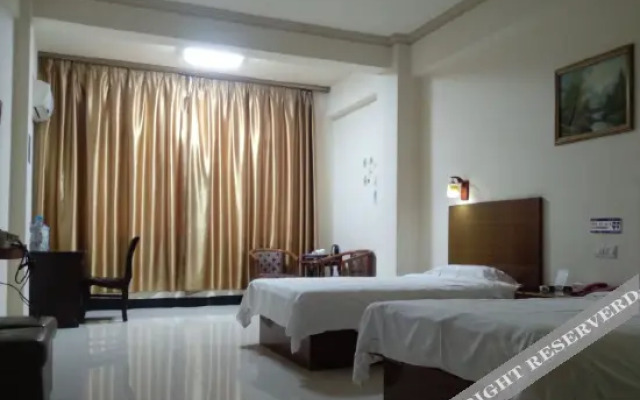 Sunday Business Hotel