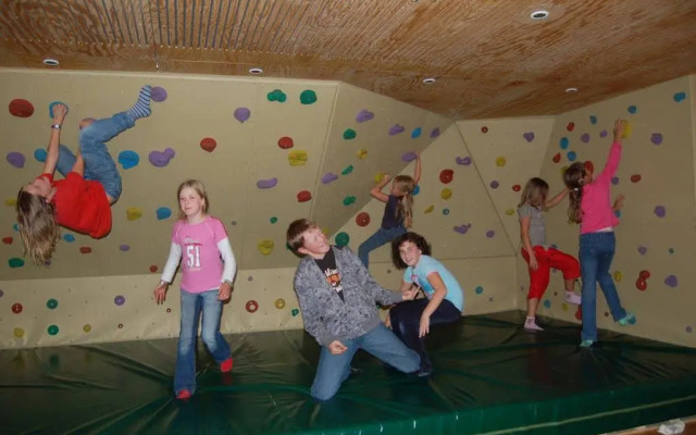 DJH Garmisch- Partenkirchen - Hostel