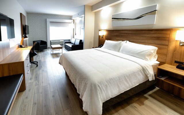 Holiday Inn Express & Suites Trois Rivieres Ouest by IHG