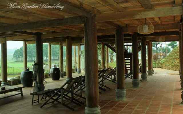 Moon Garden Homestay