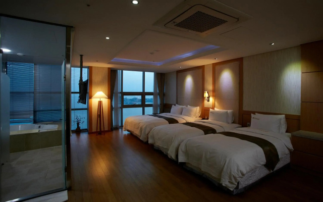 Benikea Hotel Yeosu