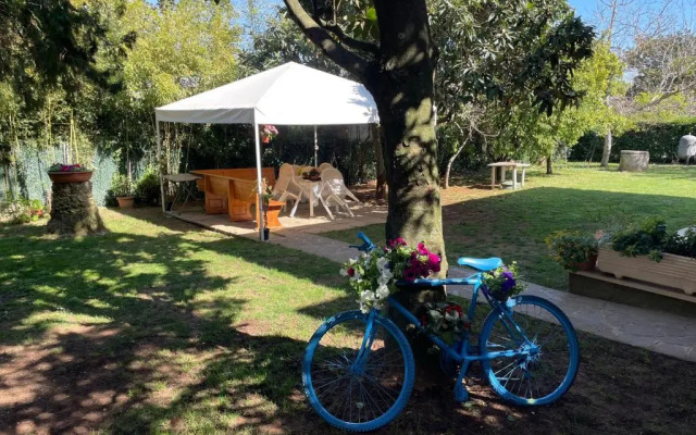 Appartamento in Villa con giardino vicino al mare