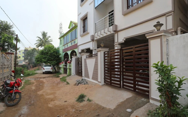 Regal Stays By OYO Rooms