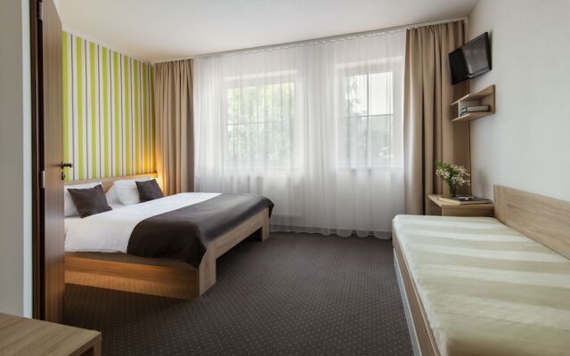 Hotel Bon