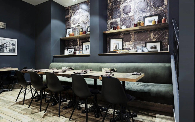 DoubleTree by Hilton Ottawa Downtown